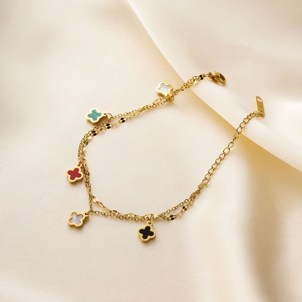 [Urban Play | Lucky Clover Bracelet] CityCape© 316L Titanium Steel | 18K Gold | Hypoallergenic Light Luxury Design