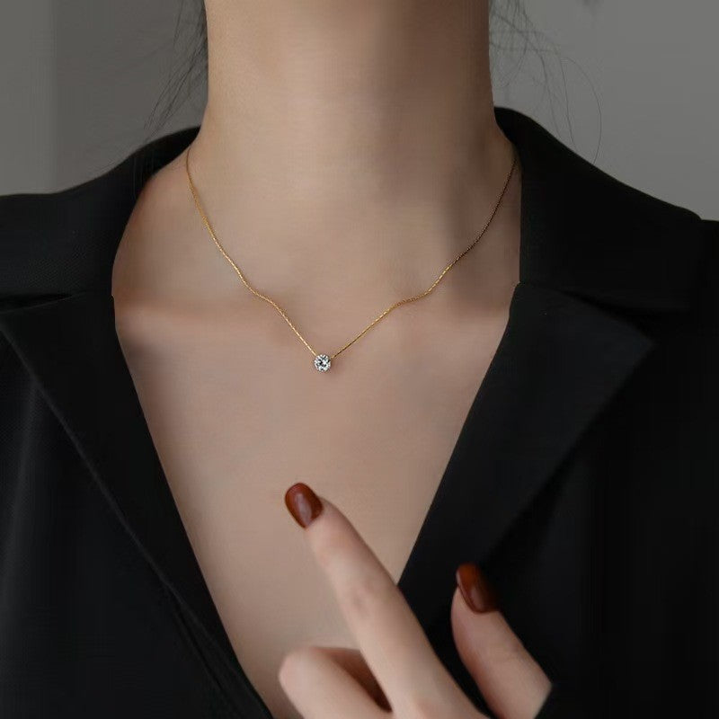 Urban Spark 316L Titanium Steel Solitaire Necklace｜6-Prong Three-Dimensional Setting Design