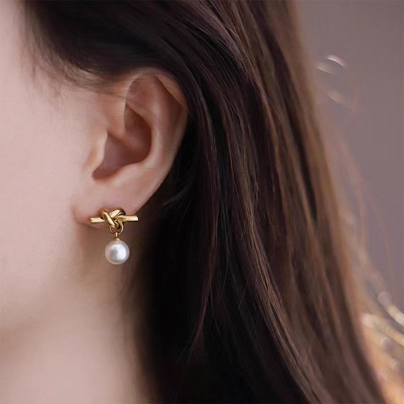 【Urban Knot Pearl｜Structured Pearl Earrings】CityCape© 316L Titanium Steel｜18K Gold｜Hypoallergenic Design