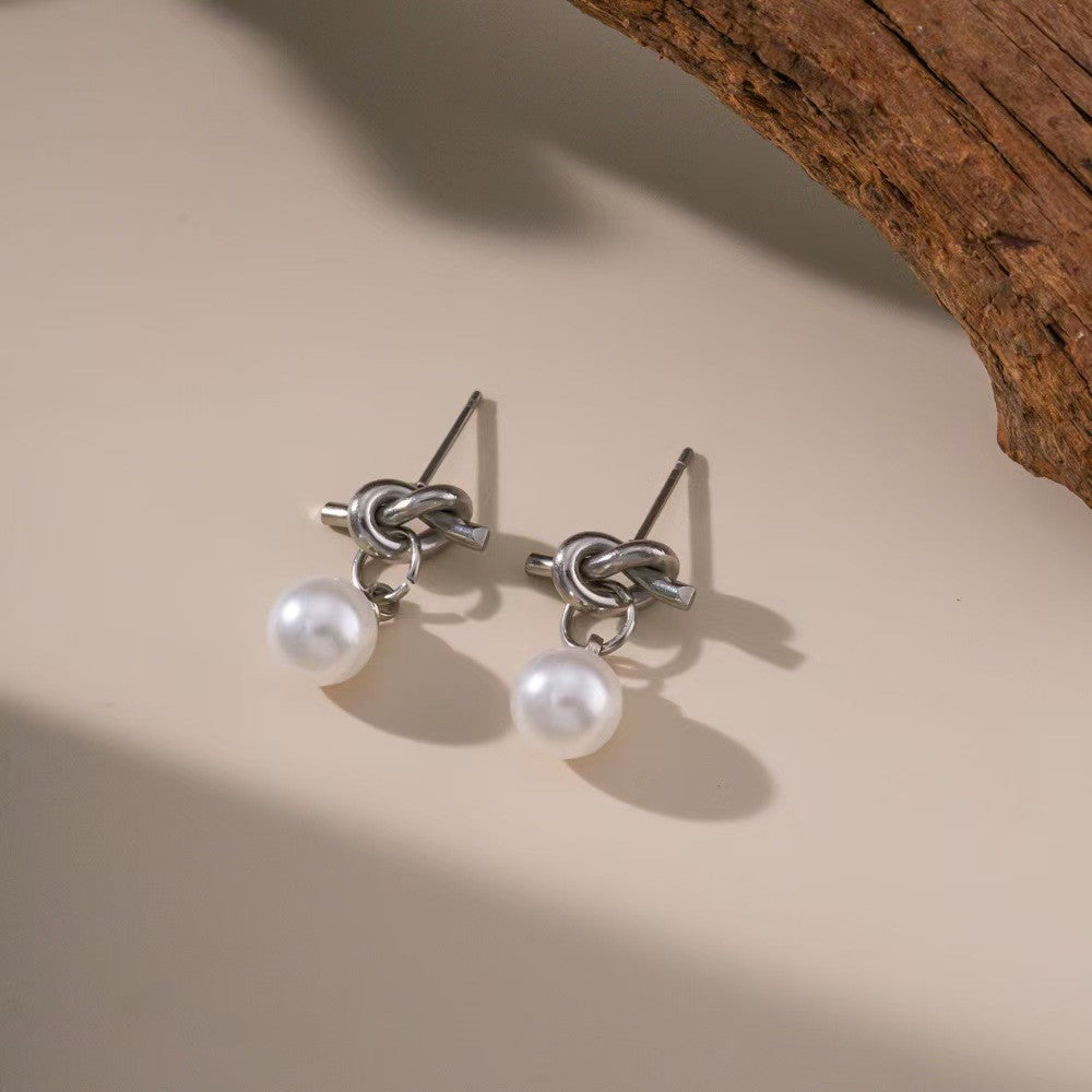 【Urban Knot Pearl｜Structured Pearl Earrings】CityCape© 316L Titanium Steel｜18K Gold｜Hypoallergenic Design