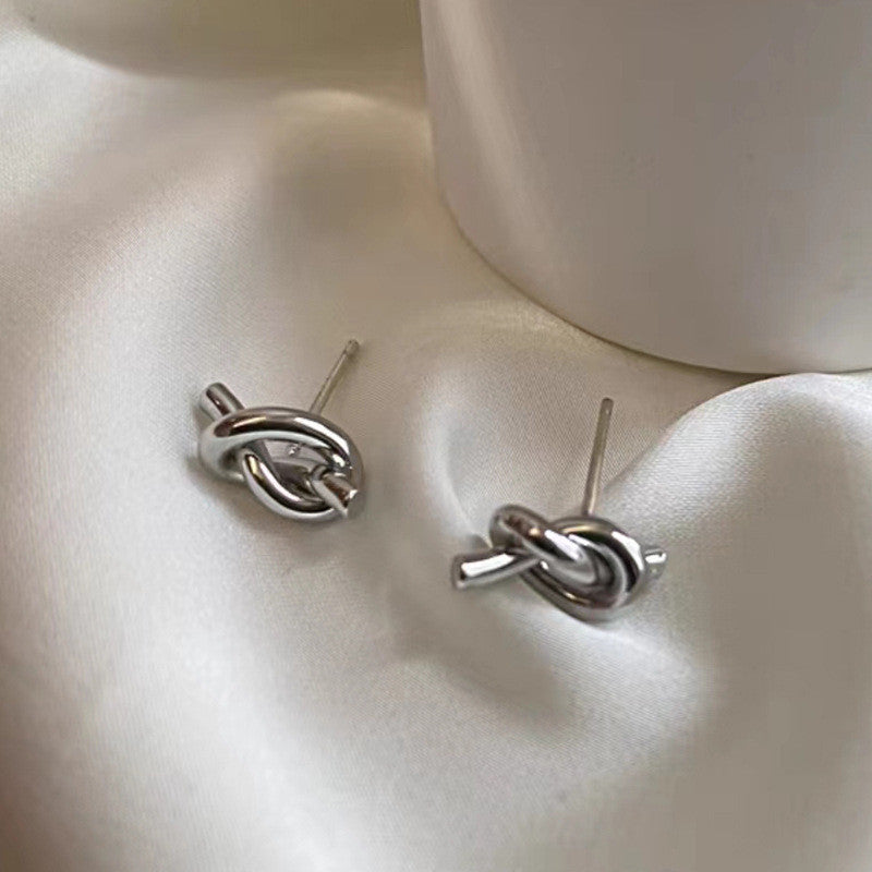 【Urban Knot Mini｜Structured Knot Stud Earrings】CityCape© 316L Titanium Steel｜18K Gold｜Hypoallergenic Design