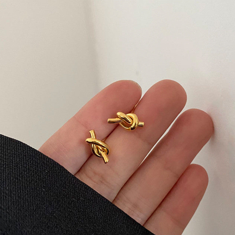 【Urban Knot Mini｜Structured Knot Stud Earrings】CityCape© 316L Titanium Steel｜18K Gold｜Hypoallergenic Design