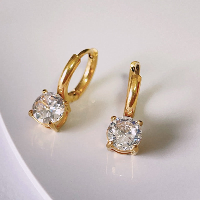 【Paris Designer】Urban Lumière｜316L Titanium Steel Single Diamond Hoop Earrings｜18K Gold Plated Hypoallergenic Design