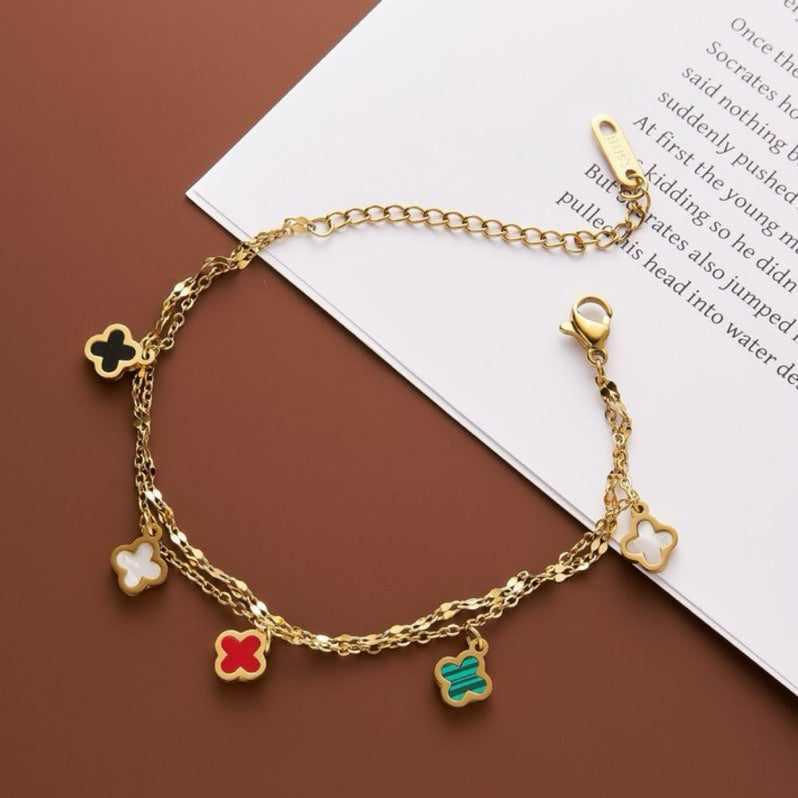 [Urban Play | Lucky Clover Bracelet] CityCape© 316L Titanium Steel | 18K Gold | Hypoallergenic Light Luxury Design