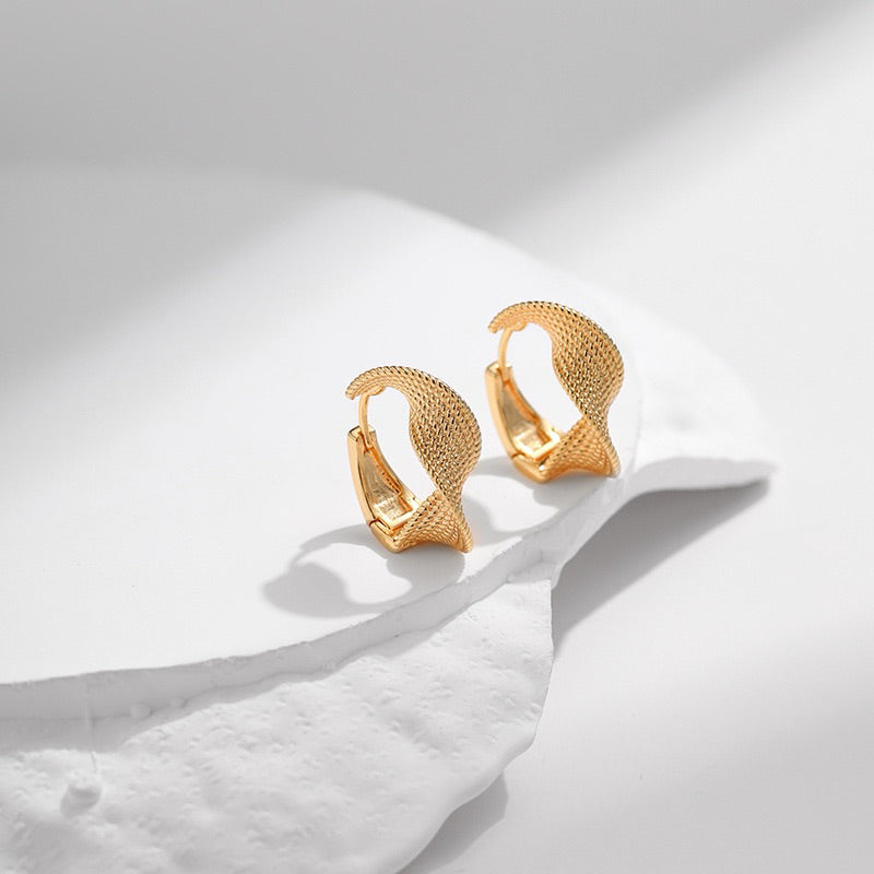 【New York Runway】Urban Runway｜316L Titanium Steel Spiral Earrings｜18K Gold Geometric Design