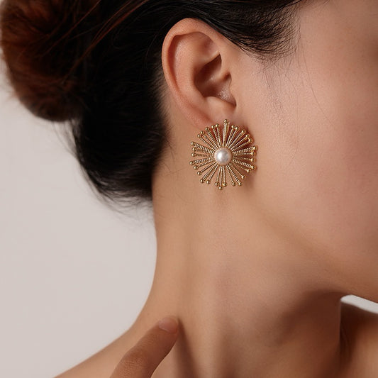 [Modern Style] Urban Soleil | 316L Titanium Steel Sunflower Earrings | Vintage Gold Design