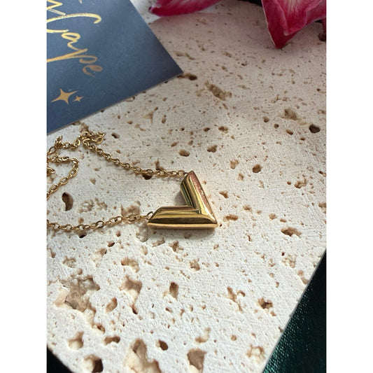【Victory Goddess】Urban Mark V 316L Titanium Steel V-Shaped Necklace | 18K Gold Plated Clavicle Chain